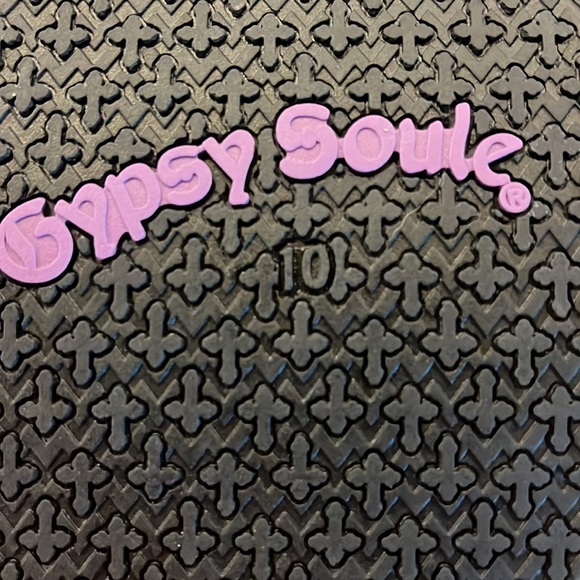 Gypsy soul sarape flip flops!!! Size 10 - Picture 7 of 7